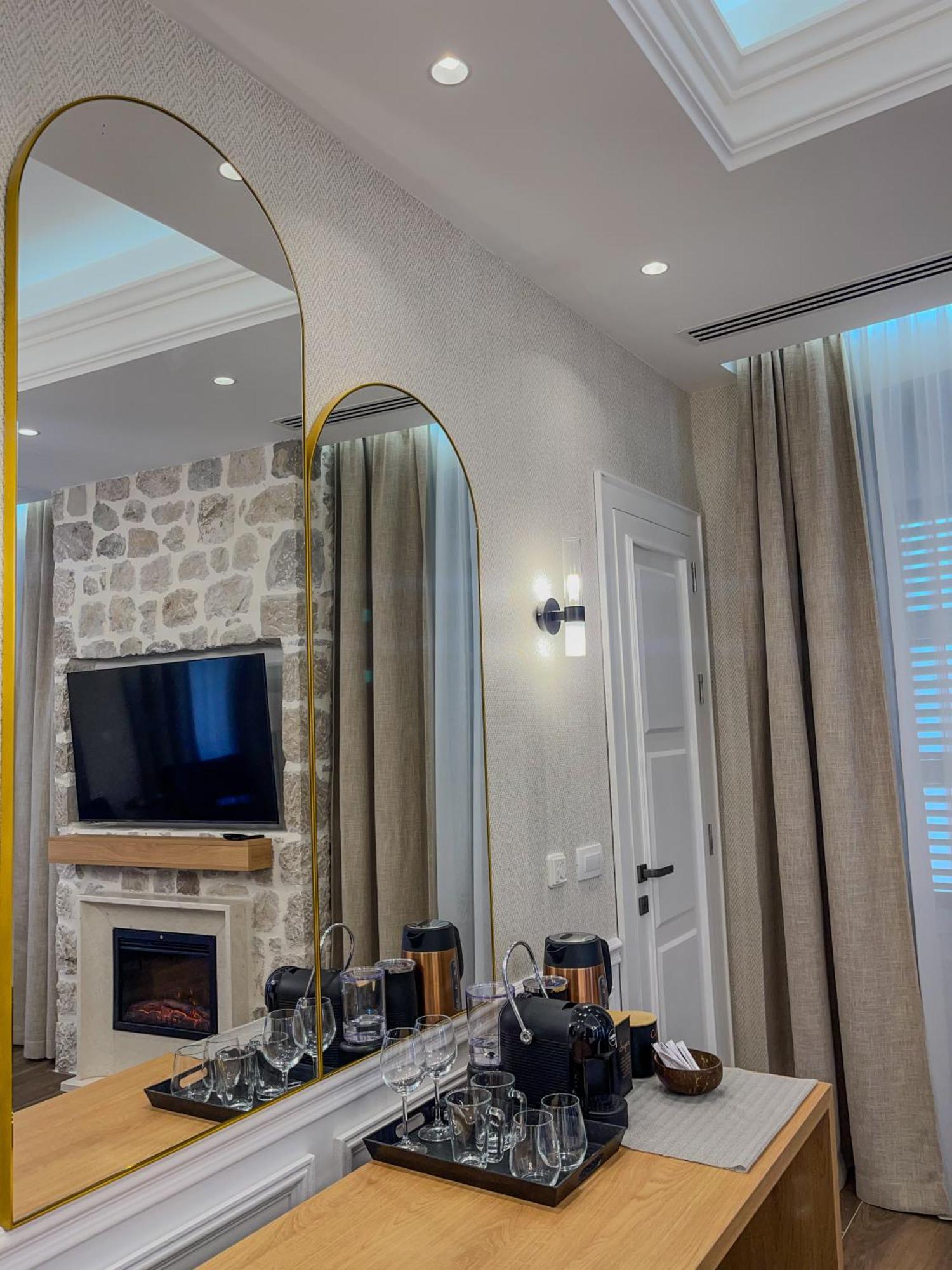 Hive Luxury Suites By Mn Property كوتور المظهر الخارجي الصورة