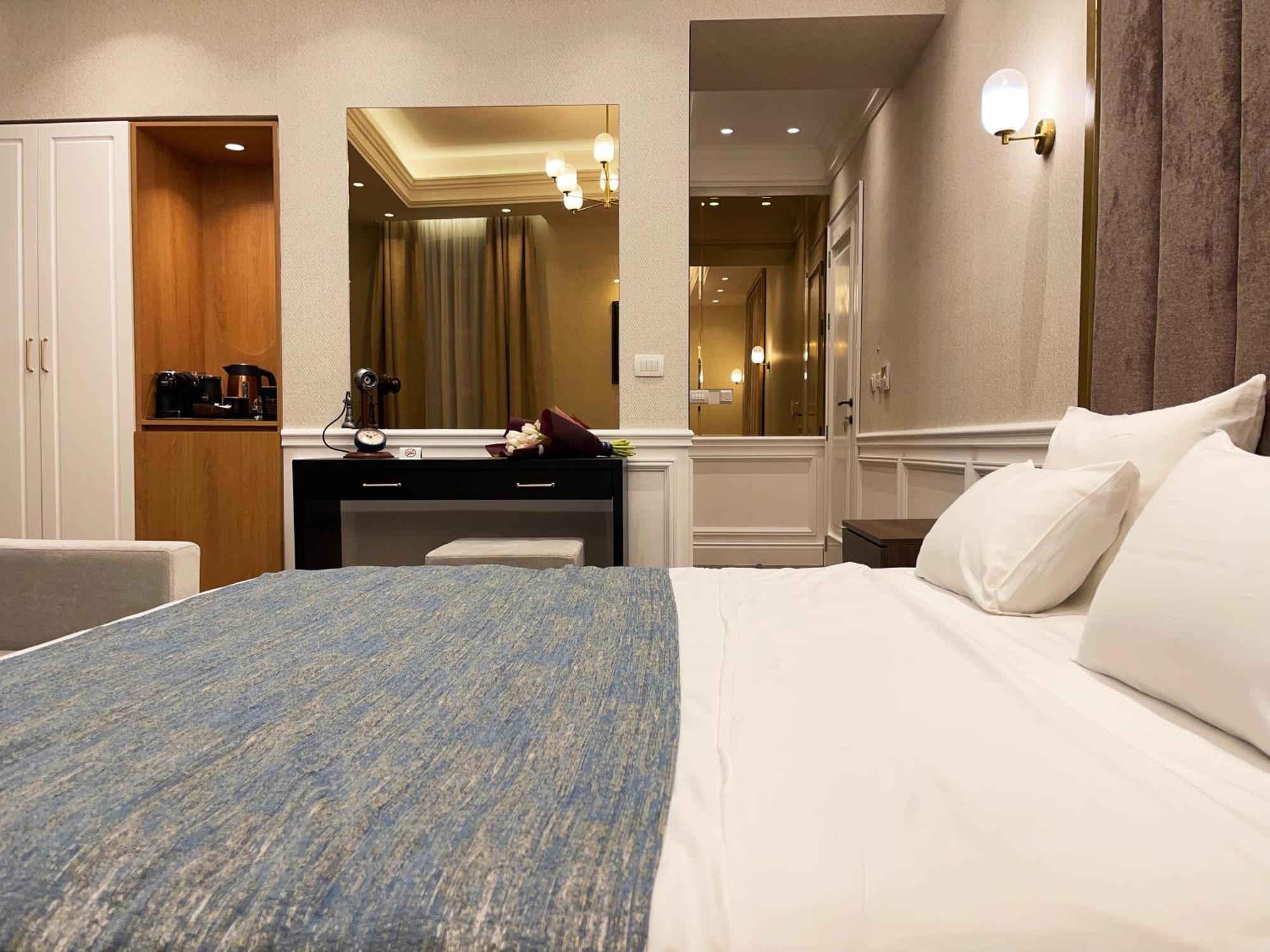 Hive Luxury Suites By Mn Property كوتور المظهر الخارجي الصورة